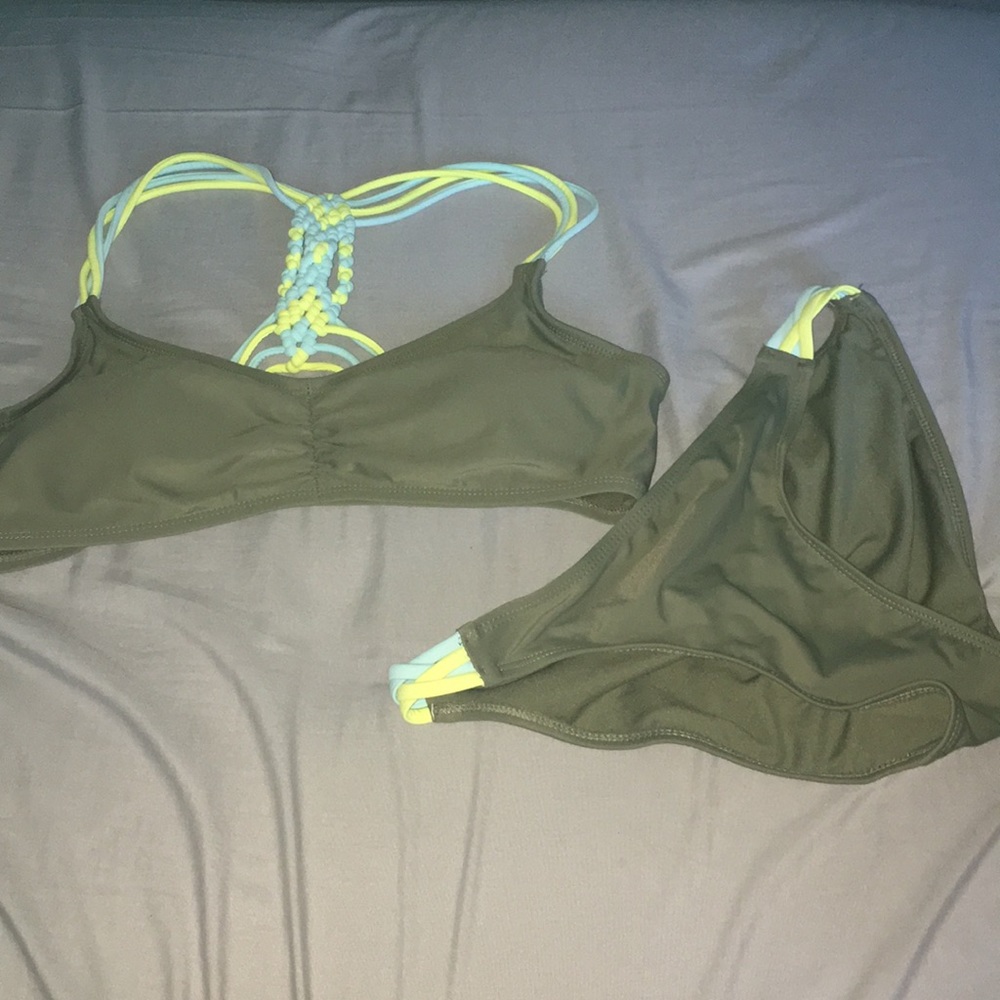 army green strappy top matching bottoms